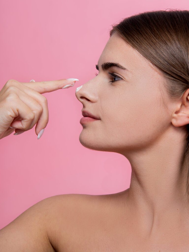 UNCONVENTIONAL COSMETICS MODELLA 2023 — foto 11
