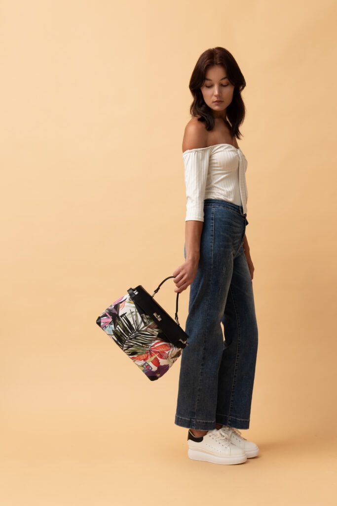 BE YOUR BAG INDOSSATO 2023 — foto 5