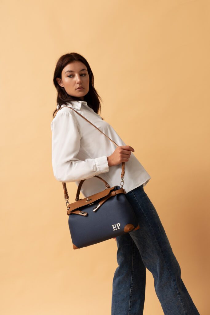 BE YOUR BAG INDOSSATO 2023 — foto 9