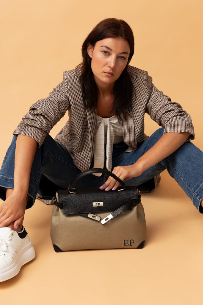 BE YOUR BAG INDOSSATO 2023 — foto 11