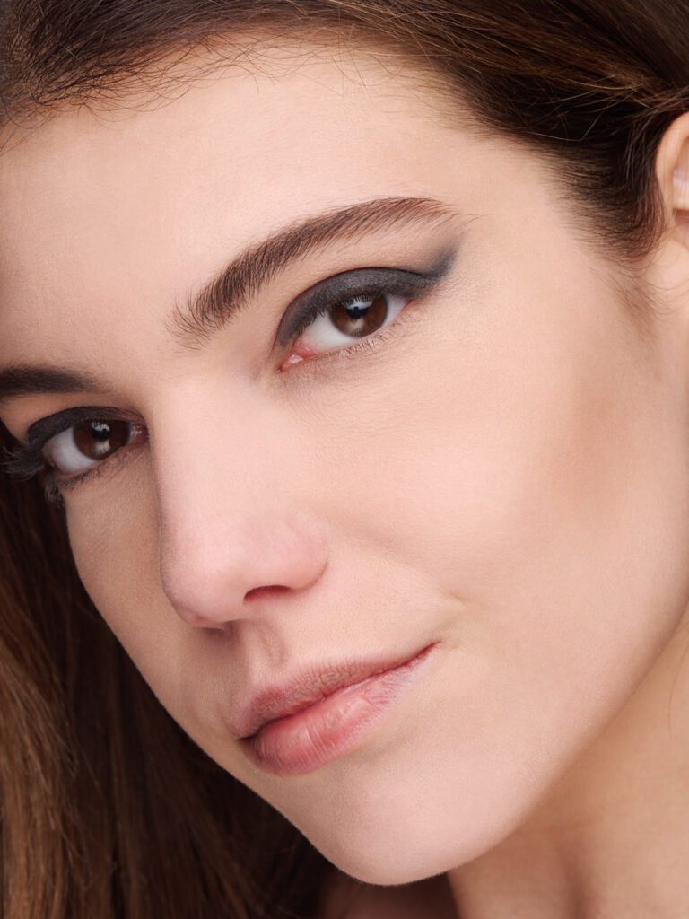 UNCONVENTIONAL COSMETICS MODELLA 2023 — foto 28