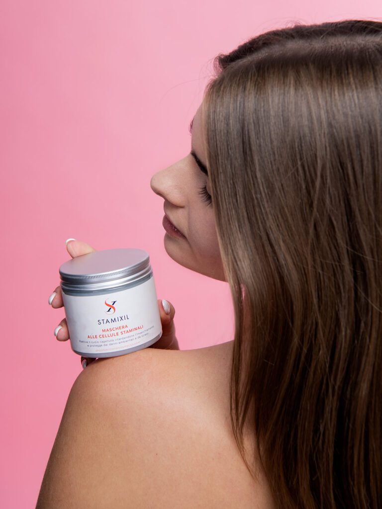 UNCONVENTIONAL COSMETICS MODELLA 2023 — foto 30