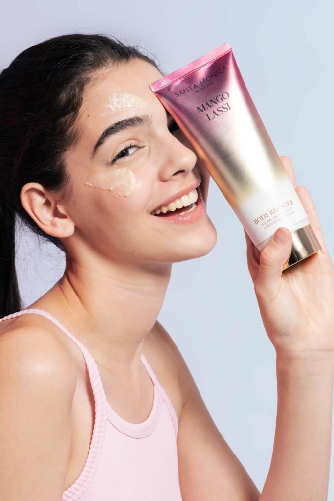SANTA MONICA SKINCARE INDOSSATO EMOZIONALE 2024 — foto 4