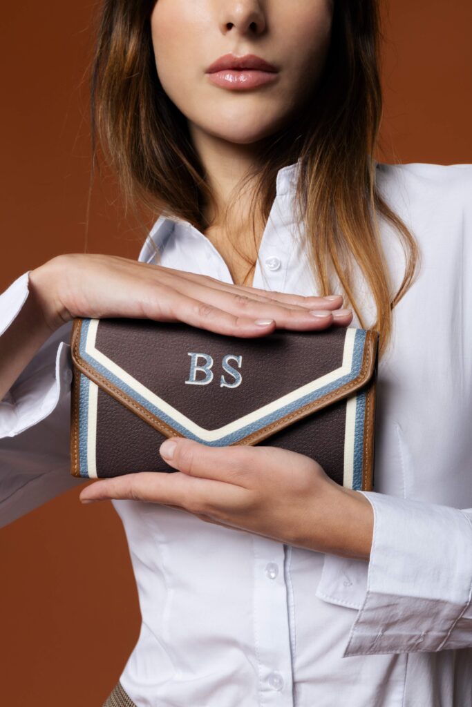 BE YOUR BAG INDOSSATO EMOZIONALE 2024 — foto 8