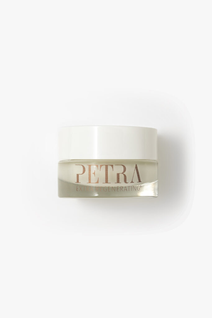 PETRA EXTRA REGENERATING STILL LIFE 2025 — foto 3