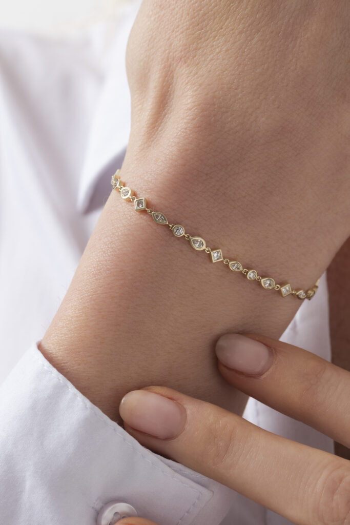 IKONIC JEWELLERY INDOSSATO 2025 — foto 2