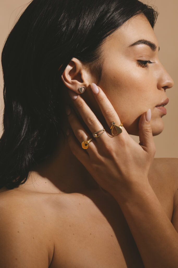 REVITA JEWELS INDOSSATO EMOZIONALE 2026 — foto 9